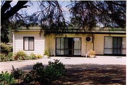 Casuarina Cabins - Tourism Cairns 0