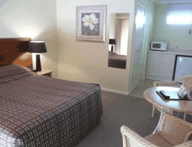 Margaret River Holiday Suites - Tourism Cairns 3