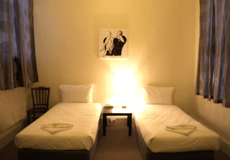 Ambassadors Hotel - Tourism Cairns 2