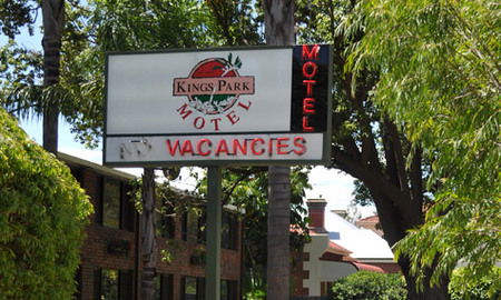 Kings Park Motel - Tourism Cairns 0