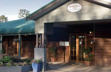 Hermitage Lodge - Tourism Cairns 0