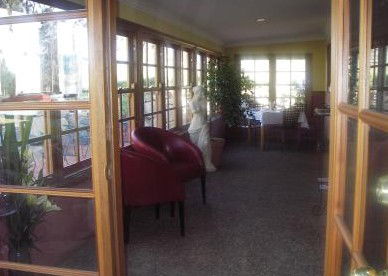 Hermitage Lodge - Tourism Cairns 3