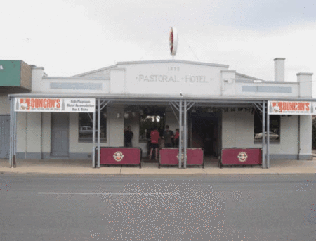 Pastoral Hotel - Tourism Cairns