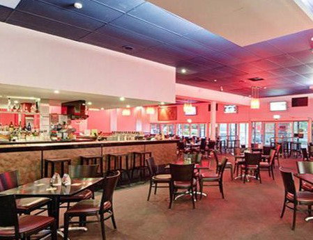 The Statesman Hotel - Tourism Cairns 2