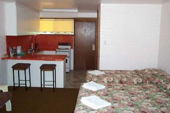 Blayney Leumeah Motel - Tourism Cairns 1
