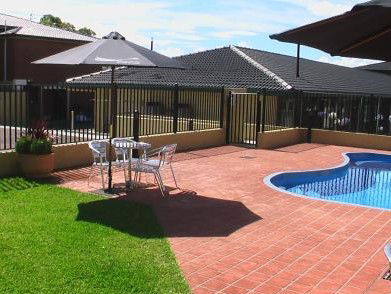 Maitland City Motel - Tourism Cairns 3