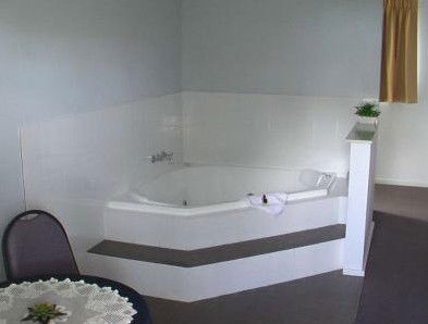 Maitland City Motel - Tourism Cairns 4