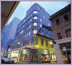 Hotel Causeway - Tourism Cairns