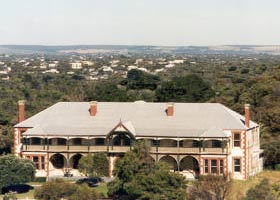 Oceanic Sorrento - Whitehall - Tourism Cairns 1