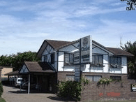 Chalet Motor Inn - Tourism Cairns 1