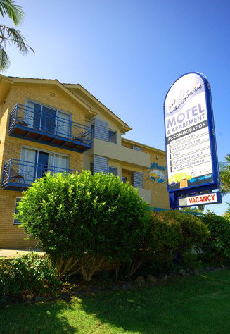 Caribbean Motel - Tourism Cairns 4