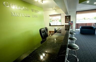 Golden West Motor Inn - Tourism Cairns 0