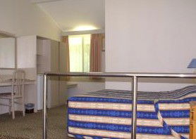 Newcastle Links Motel - Tourism Cairns 1