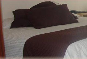 Winning Post Motor Inn - Tourism Cairns 3