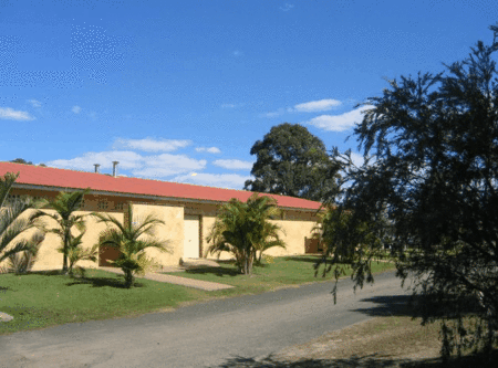 Glenlodge Caravan Village - Tourism Cairns 3