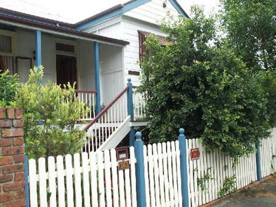 Eskdale Bed And Breakfast - Tourism Cairns 0