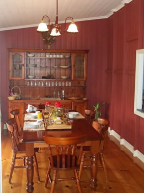 Eskdale Bed And Breakfast - Tourism Cairns 4