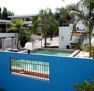 Caloundra Suncourt Motel - Tourism Cairns 0