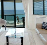 Malibu Mooloolaba - Tourism Cairns