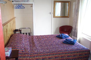 Meningies Waterfront Motel - Tourism Cairns 1