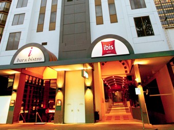 Hotel Ibis Melbourne - Tourism Cairns 0