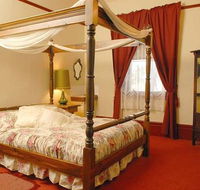 Mickey Bourkes Koroit Hotel - Tourism Cairns
