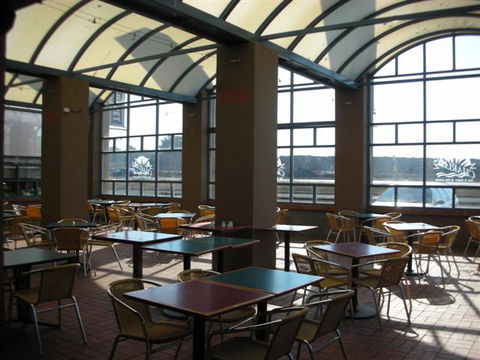 Waurn Ponds Hotel - Tourism Cairns 1