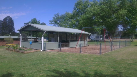 Lake Talbot Tourist Park - Tourism Cairns 5