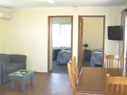 Allestree Holiday Units - Tourism Cairns 2