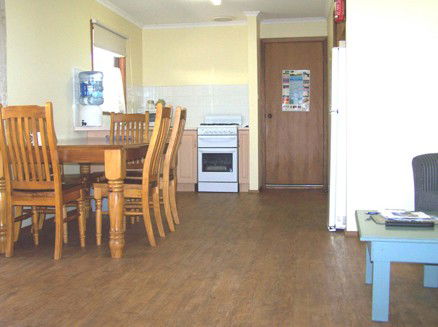 Allestree Holiday Units - Tourism Cairns 3