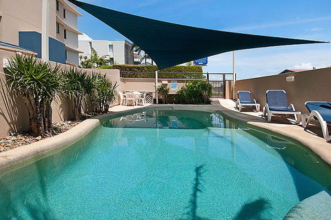 Windward Passage, Golden Beach - Tourism Cairns 0