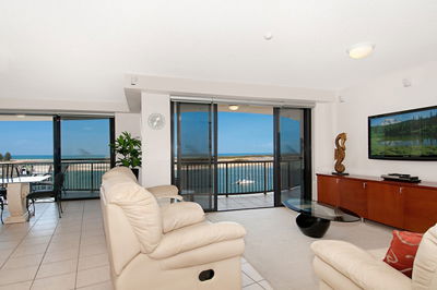 Windward Passage, Golden Beach - Tourism Cairns 10