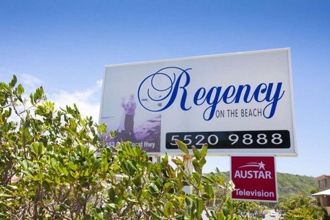 Regency On The Beach - Tourism Cairns 0