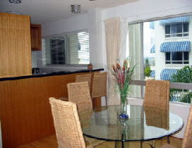 Estoril On Moffat Holiday Apartments - Tourism Cairns 3