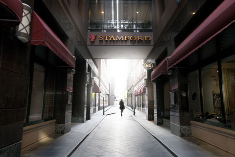 Stamford Plaza Melbourne - Tourism Cairns 2
