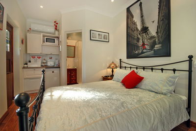 Above Bored Bed And Breakfast - Tourism Cairns 4