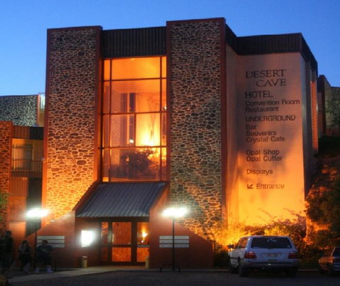 Desert Cave Hotel - Tourism Cairns 1