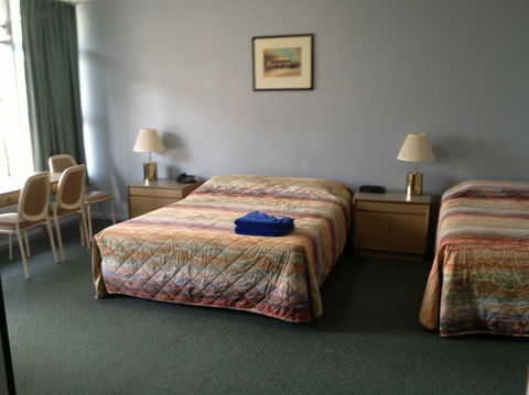 City West Motel - Tourism Cairns 1