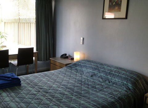 City West Motel - Tourism Cairns 7
