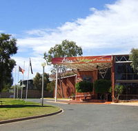Alice In The Territory - Tourism Cairns