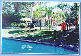 Toddy's Backpackers Resort - Tourism Cairns 0