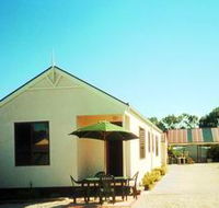 Port Vincent Holiday Cabins and Apartments - Tourism Cairns