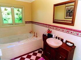 Frieda's Cottage - Tourism Cairns 0