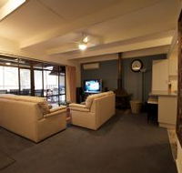 River Shack Rentals - The River Classic - Tourism Cairns