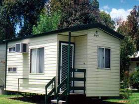 McLaren Vale Lakeside Caravan Park - Tourism Cairns 0