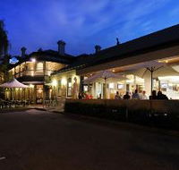 The Stirling Hotel - Tourism Cairns