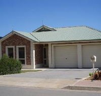 Roo's Place - Tourism Cairns