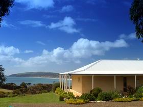 Seascape Lodge On Emu Bay - Tourism Cairns 0