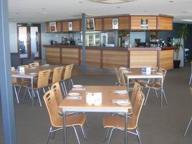 Seagate Bistro Motel - Tourism Cairns 0