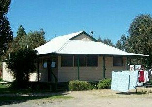 McLaren Vale Lakeside Caravan Park - Tourism Cairns 4